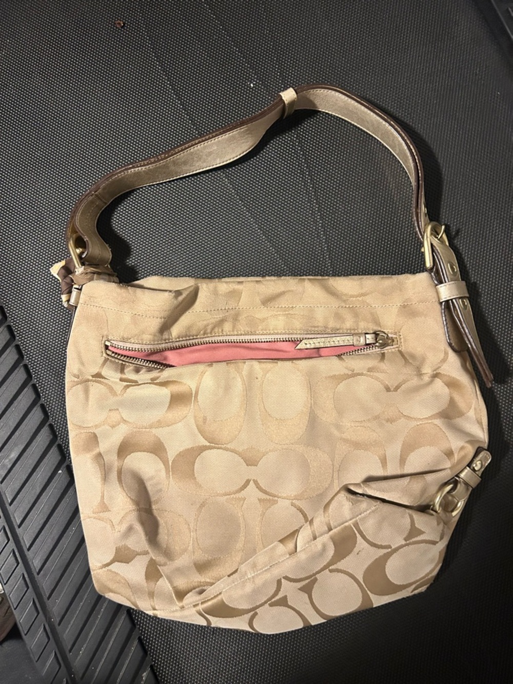 Coach Signature Canvas Shoulder Bag in Beige with Pink Zip